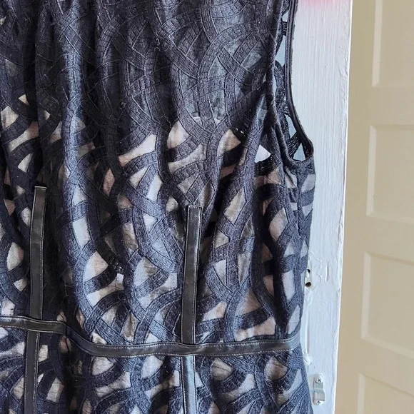 Vince Camuto dress - Picture 3 of 4